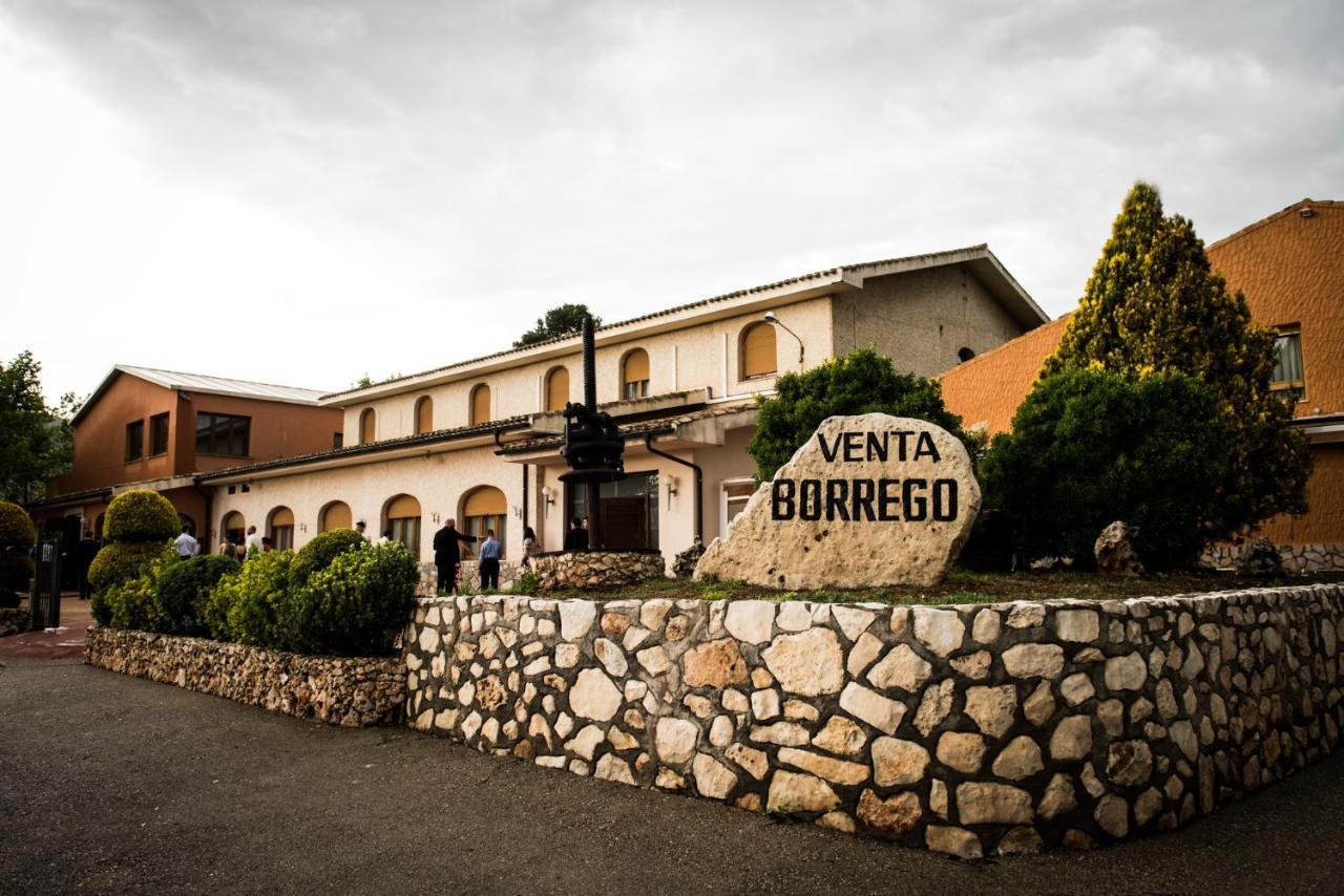 Venta El Borrego Hotel บาเญเรส เด มาริโอลา ภายนอก รูปภาพ
