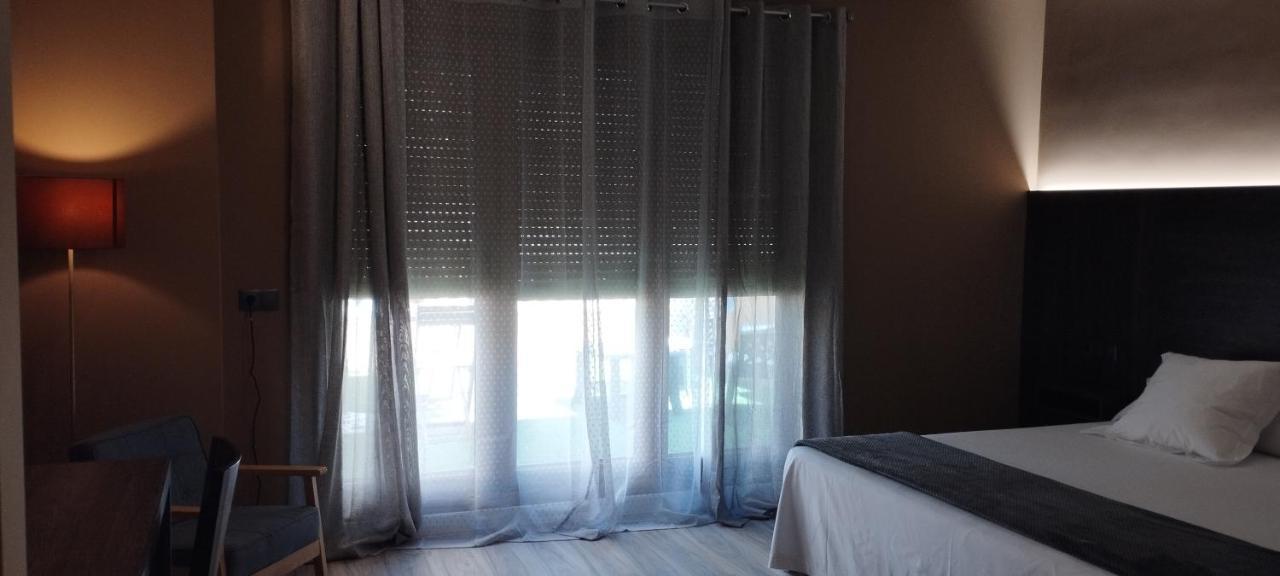 Venta El Borrego Hotel บาเญเรส เด มาริโอลา ภายนอก รูปภาพ